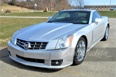 2009 CADILLAC XLR CONVERTIBLE - 17