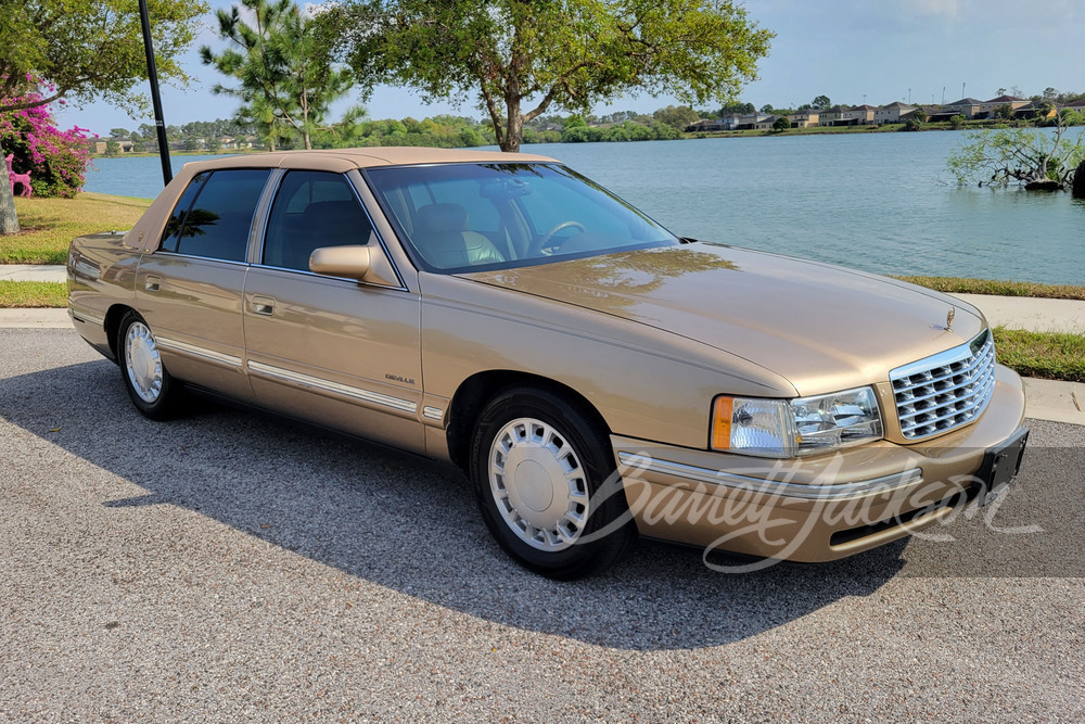 1999 CADILLAC DE VILLE