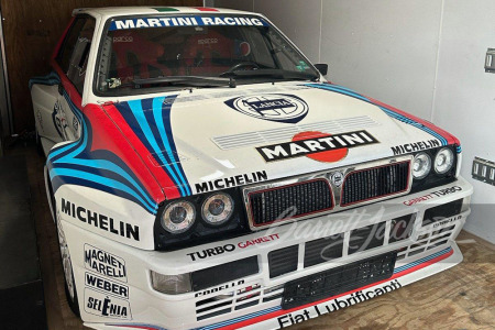 1990 LANCIA GROUP B RALLY RACE CAR