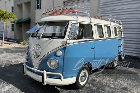 1970 VOLKSWAGEN DELUXE 15-WINDOW MICROBUS CAMPER RE-CREATION