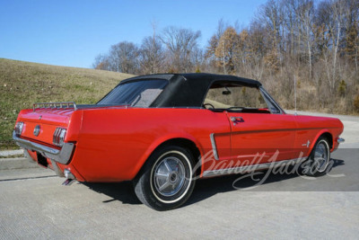 1965 FORD MUSTANG CONVERTIBLE - 2