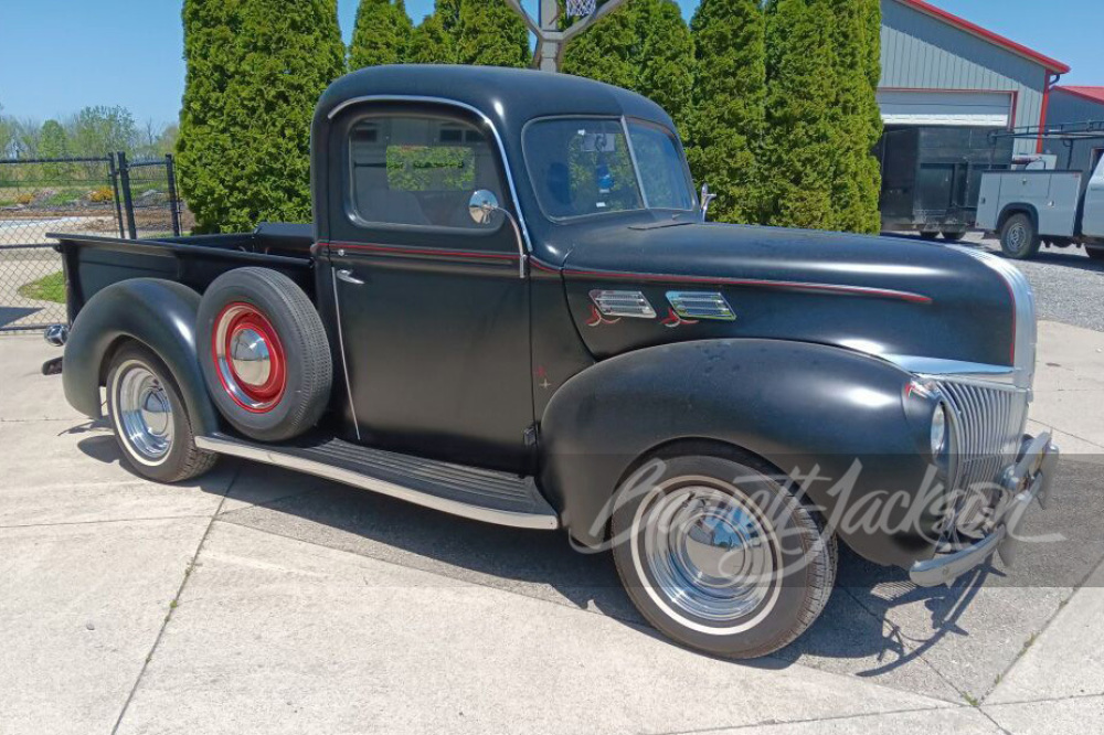 1941 FORD F-1 PICKUP