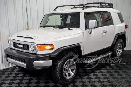 2014 TOYOTA FJ CRUISER