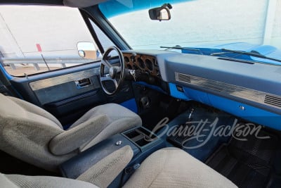 1990 GMC JIMMY CUSTOM SUV - 12