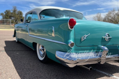 1954 OLDSMOBILE SUPER 88 - 20