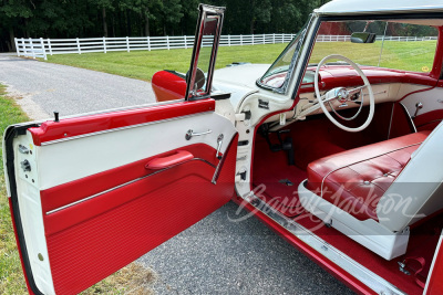 1955 FORD FAIRLANE VICTORIA - 11