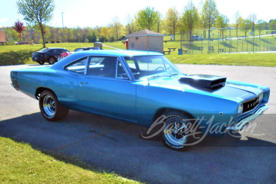 1968 DODGE SUPER BEE - 19