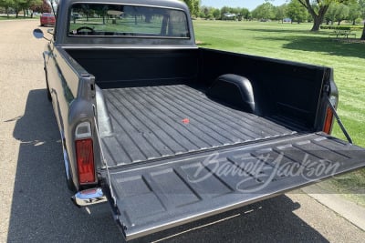 1969 CHEVROLET C10 CUSTOM PICKUP - 12