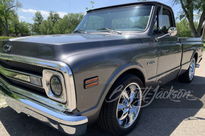 1969 CHEVROLET C10 CUSTOM PICKUP - 17