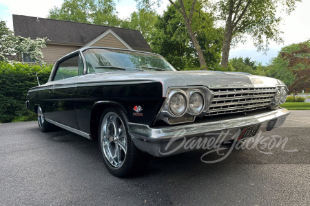 1962 CHEVROLET IMPALA CUSTOM COUPE