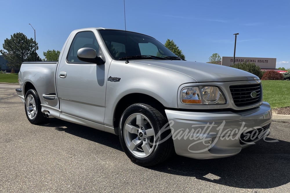 2001 FORD F-150 LIGHTNING PICKUP