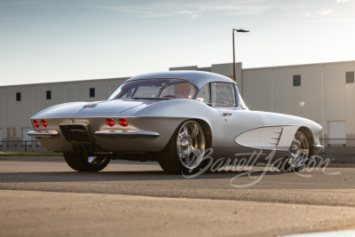 1961 CHEVROLET CORVETTE CUSTOM CONVERTIBLE - 2