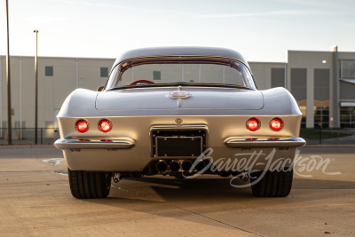 1961 CHEVROLET CORVETTE CUSTOM CONVERTIBLE - 39