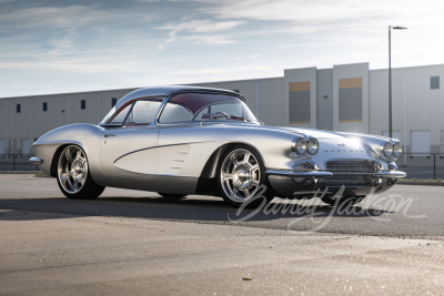 1961 CHEVROLET CORVETTE CUSTOM CONVERTIBLE - 49