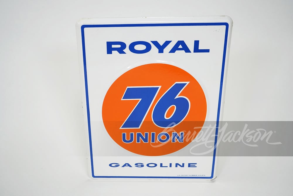 LATE 1950S-EARLY '60S UNION 76 PORCELAIN EMBOSSED PUMP PLATE SIGN