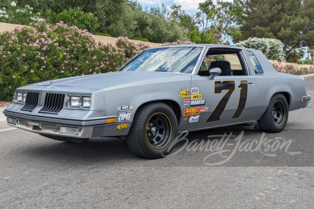 1984 OLDSMOBILE CUTLASS CUSTOM COUPE