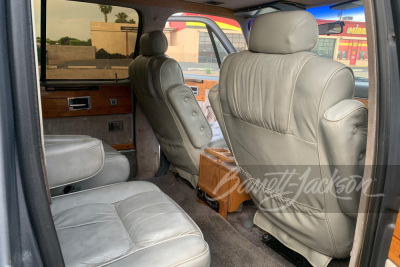 1989 CHEVROLET SUBURBAN CUSTOM SUV - 11