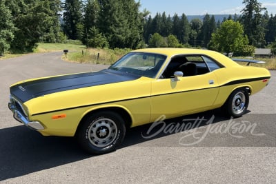 1972 DODGE CHALLENGER - 12