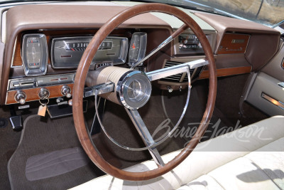 1962 LINCOLN CONTINENTAL - 8