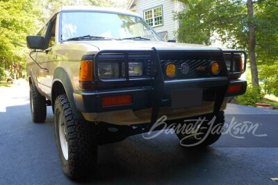 1984 NISSAN 720 CUSTOM PICKUP - 11