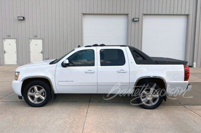 2011 CHEVROLET AVALANCHE - 10