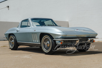 1966 CHEVROLET CORVETTE 327/300 - 9