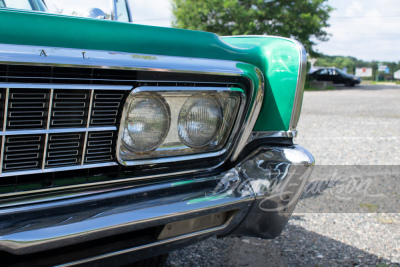 1966 CHRYSLER IMPERIAL CROWN CONVERTIBLE - 23