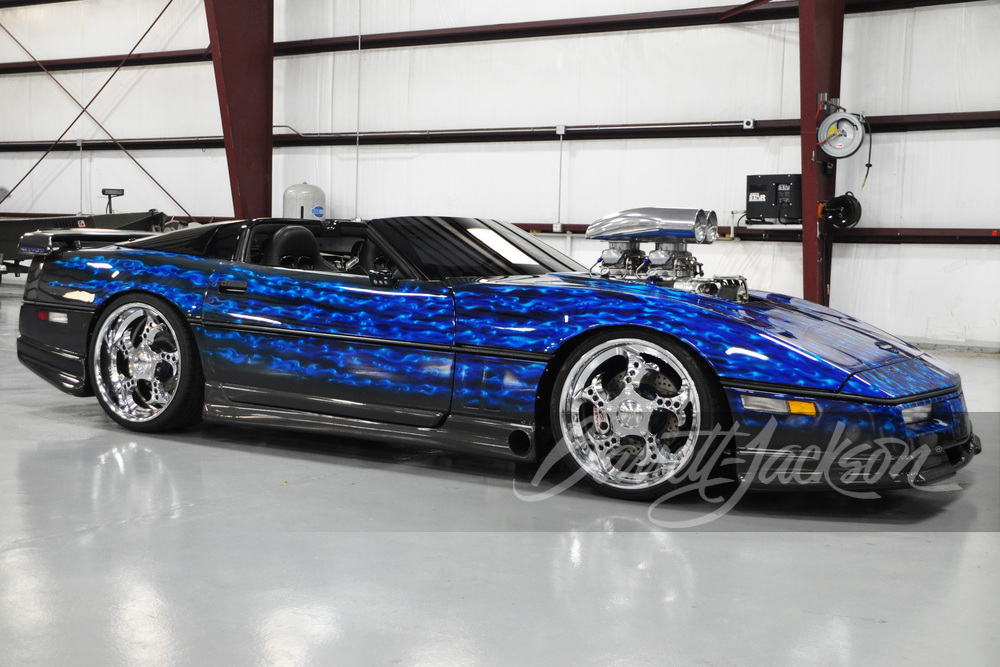 1985 CHEVROLET CORVETTE CUSTOM CONVERTIBLE