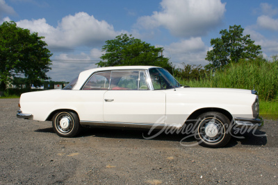 1965 MERCEDES-BENZ 220SEB - 14