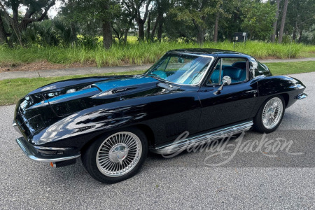 1967 CHEVROLET CORVETTE CUSTOM COUPE