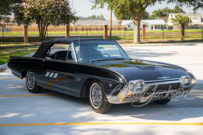 1963 FORD THUNDERBIRD M-CODE SPORTS ROADSTER - 18