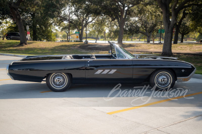 1963 FORD THUNDERBIRD M-CODE SPORTS ROADSTER - 26