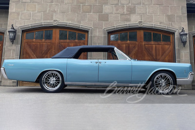 1966 LINCOLN CONTINENTAL CONVERTIBLE - 5