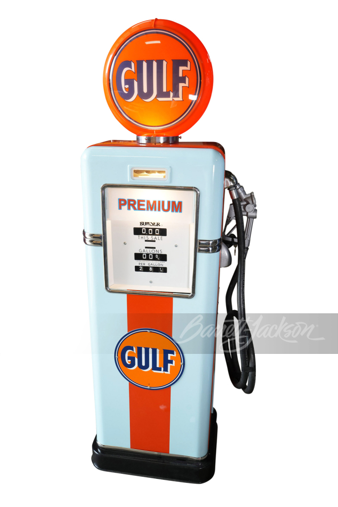 1950S GULF OIL BOWSER MODEL #585 GAS PUMP IN GULF GT40 COLORS