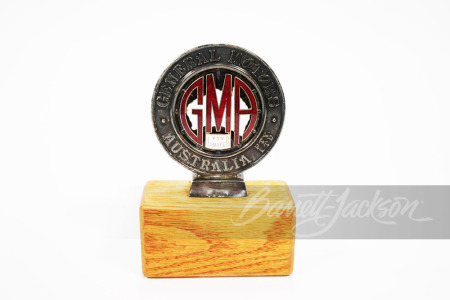 1930S GENERAL MOTORS AUSTRALIA CAR BADGE