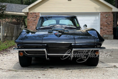 1963 CHEVROLET CORVETTE 327/340 SPLIT-WINDOW COUPE - 12