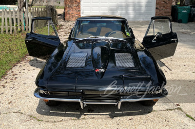 1963 CHEVROLET CORVETTE 327/340 SPLIT-WINDOW COUPE - 15