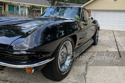 1963 CHEVROLET CORVETTE 327/340 SPLIT-WINDOW COUPE - 18