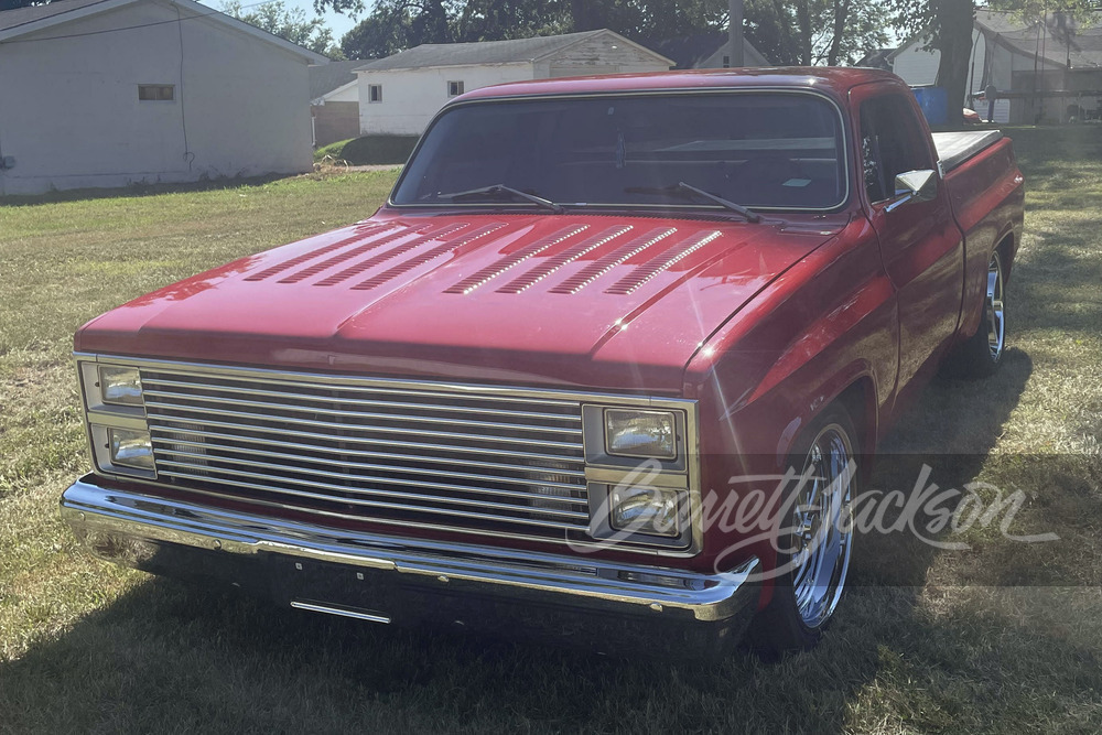 1982 CHEVROLET C10 CUSTOM PICKUP