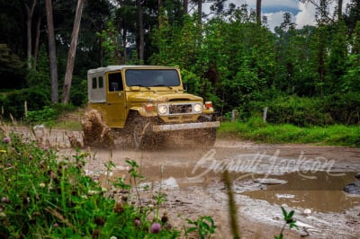 1981 TOYOTA LAND CRUISER FJ43 - 12