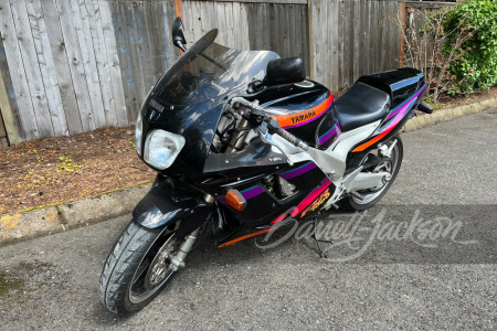 1994 YAMAHA FZR1000 MOTORCYCLE
