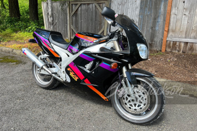 1994 YAMAHA FZR1000 MOTORCYCLE - 4