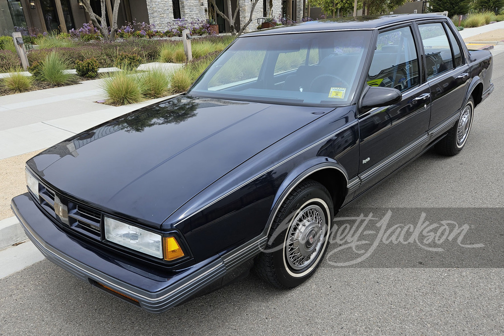 1990 OLDSMOBILE 88 ROYALE