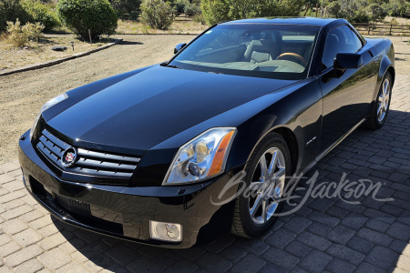 2004 CADILLAC XLR CONVERTIBLE