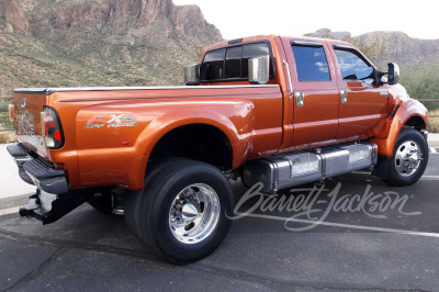 2000 FORD F-650 CUSTOM PICKUP - 30