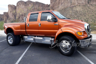 2000 FORD F-650 CUSTOM PICKUP - 31