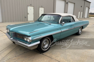 1962 PONTIAC BONNEVILLE CONVERTIBLE - 12