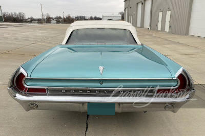 1962 PONTIAC BONNEVILLE CONVERTIBLE - 16