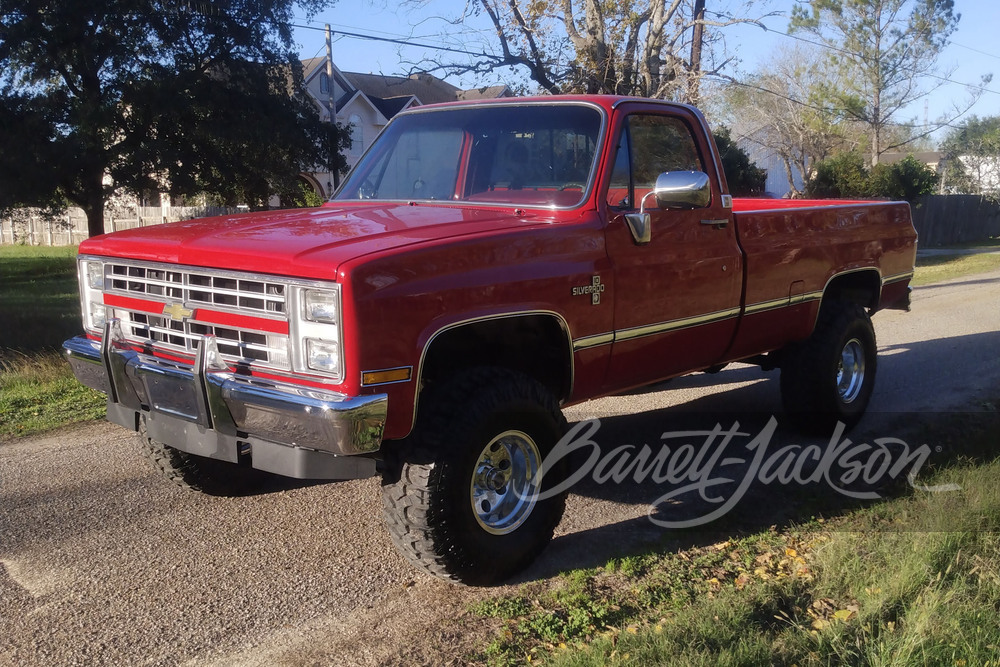 1984 CHEVROLET K10 CUSTOM PICKUP