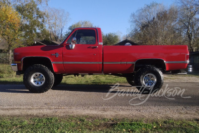 1984 CHEVROLET K10 CUSTOM PICKUP - 7